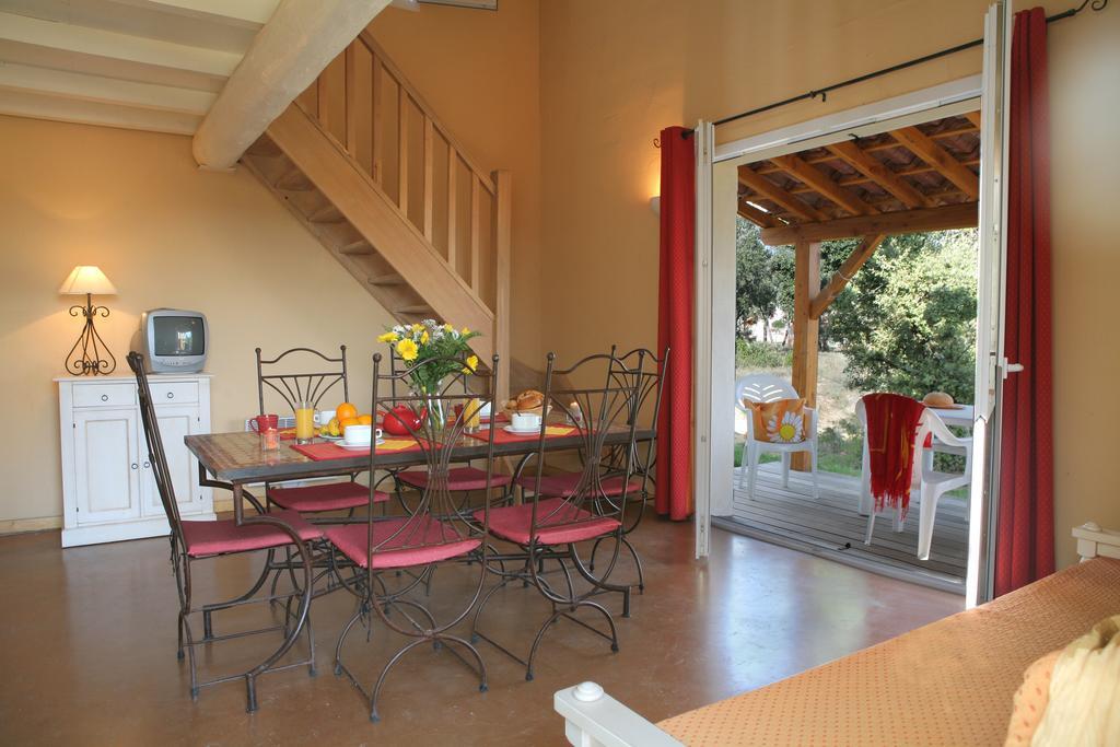 Residence Nemea Les Portes Des Cevennes Sauve Eksteriør billede